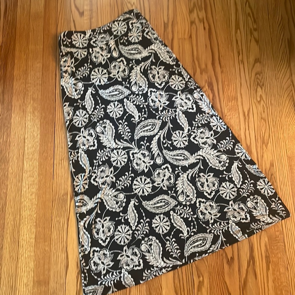 Black and gray patterned maxi skirt